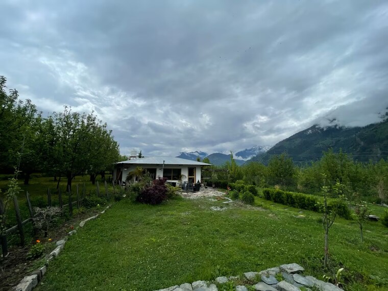 Exterior View, mukteshwar 3 Bedroom 6000 Sq.Ft. Independent House In Mukteshwar Nainital 9666108