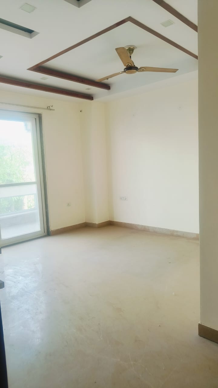 3 BHK Apartment For Rent in Omaxe Royal Residency Faridabad