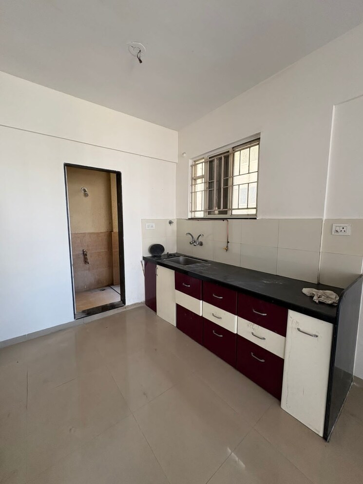 Kitchen, sree-mangal-aishwaryam-greens-phase-ii 3 Bedroom 1300 Sq.Ft. Apartment In Wakad Pune 9666140