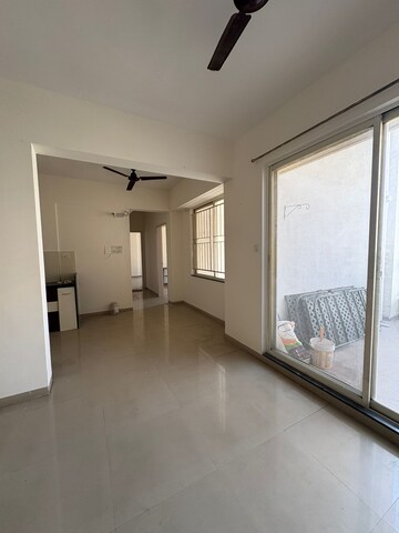Room in 3 BHK Apartment at Sree Mangal Aishwaryam Greens Phase II, Wakad – for Rent