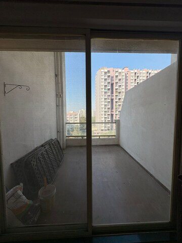 Room in 3 BHK Apartment at Sree Mangal Aishwaryam Greens Phase II, Wakad – for Rent