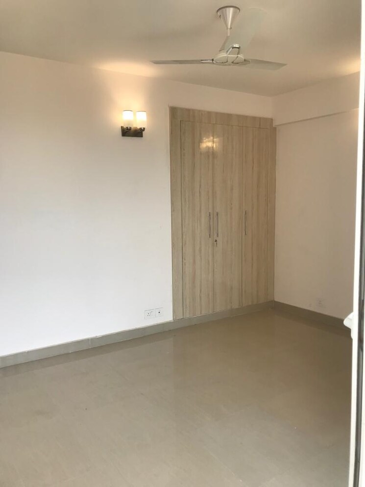 Room, ramprastha-primera 3 Bedroom 1775 Sq.Ft. Apartment In Sector 37d Gurgaon 9666141