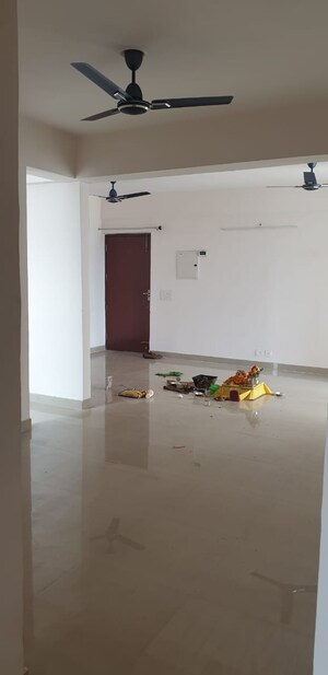 Room in 3 BHK Apartment at Ramprastha Primera, Sector 37d – for Sale