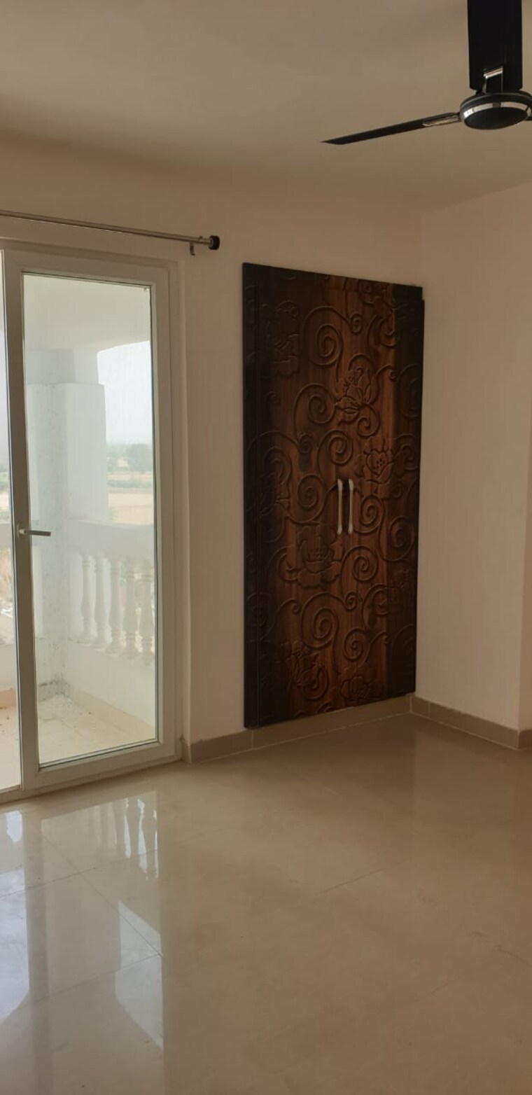 Room, ramprastha-primera 3 Bedroom 1800 Sq.Ft. Apartment In Sector 37d Gurgaon 9666153
