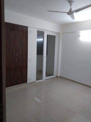 Room in 3 BHK Apartment at Ramprastha Primera, Sector 37d – for Sale