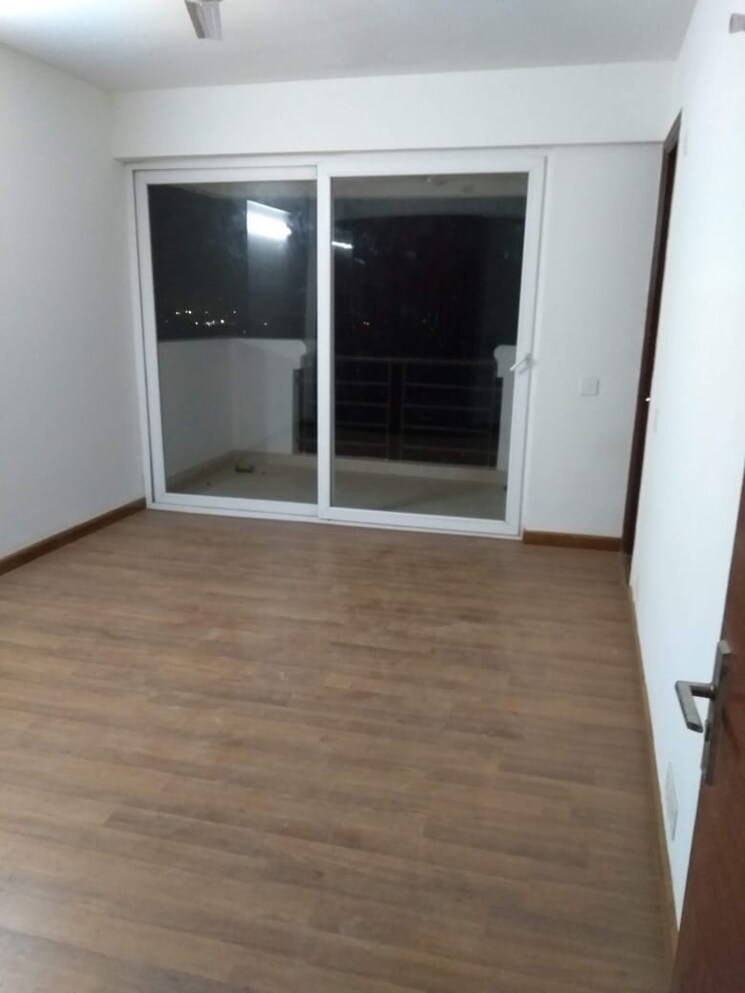 Room, ramprastha-primera 3 Bedroom 1800 Sq.Ft. Apartment In Sector 37d Gurgaon 9666153