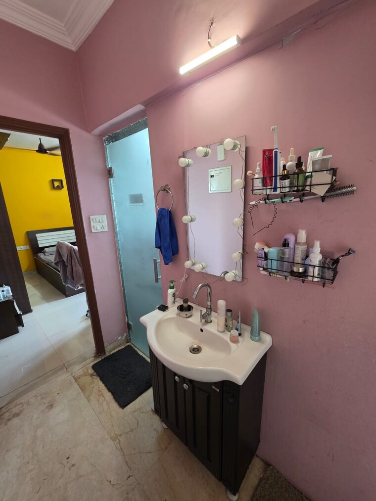 Team Area, sindhi-society 1 Bedroom 500 Sq.Ft. Apartment In Chembur Mumbai 9666185