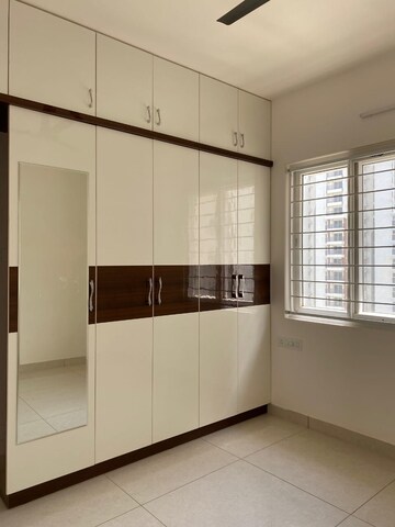 Room in 3 BHK Apartment at Aparna Serene Park, Kondapur – for Rent