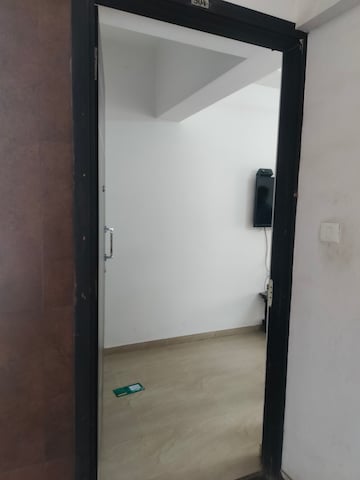 Room in 2 BHK Apartment at Balaji Mesmero, Lohgaon – for Rent