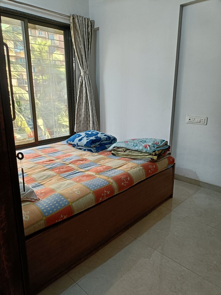 Bedroom, mohini-zen-vrindavan 2 Bedroom 600 Sq.Ft. Apartment In Dahisar East Mumbai 9666230