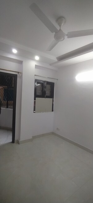 Furnished Amenities in 2 BHK Builder Floor at Khirki Extension – for Sale
