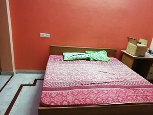 Room in  Pg at Gomti Nagar – for Rent