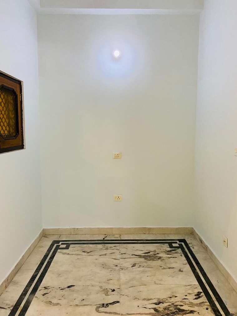 undefined, omicron 1a greater noida 2 Bedroom 111 Sq.Mt. Independent House In Omicron 1a Greater Noida Greater Noida 9666218