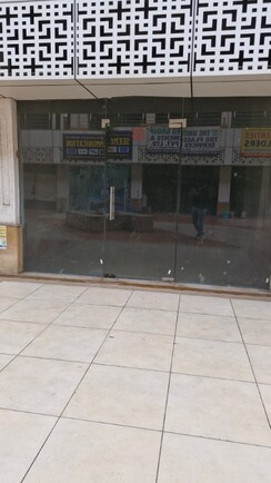 Retail Shop For Sale in Rodeo Drive Mall