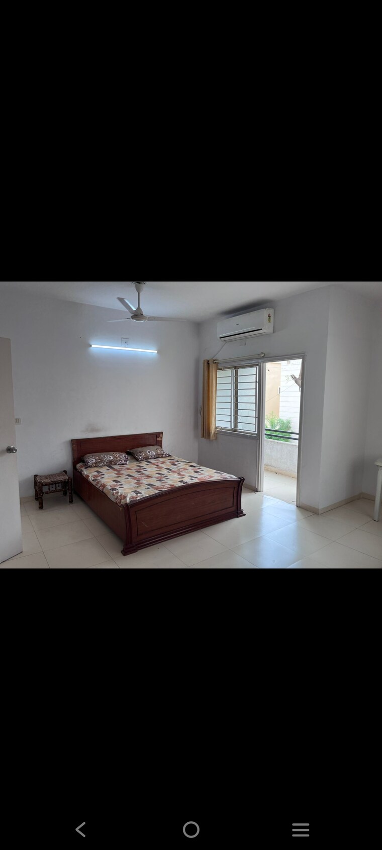 Living Room, savaliya-jahnavi-bunglows-iii 3 Bedroom 2016 Sq.Ft. Villa In Bopal Ahmedabad 9666286