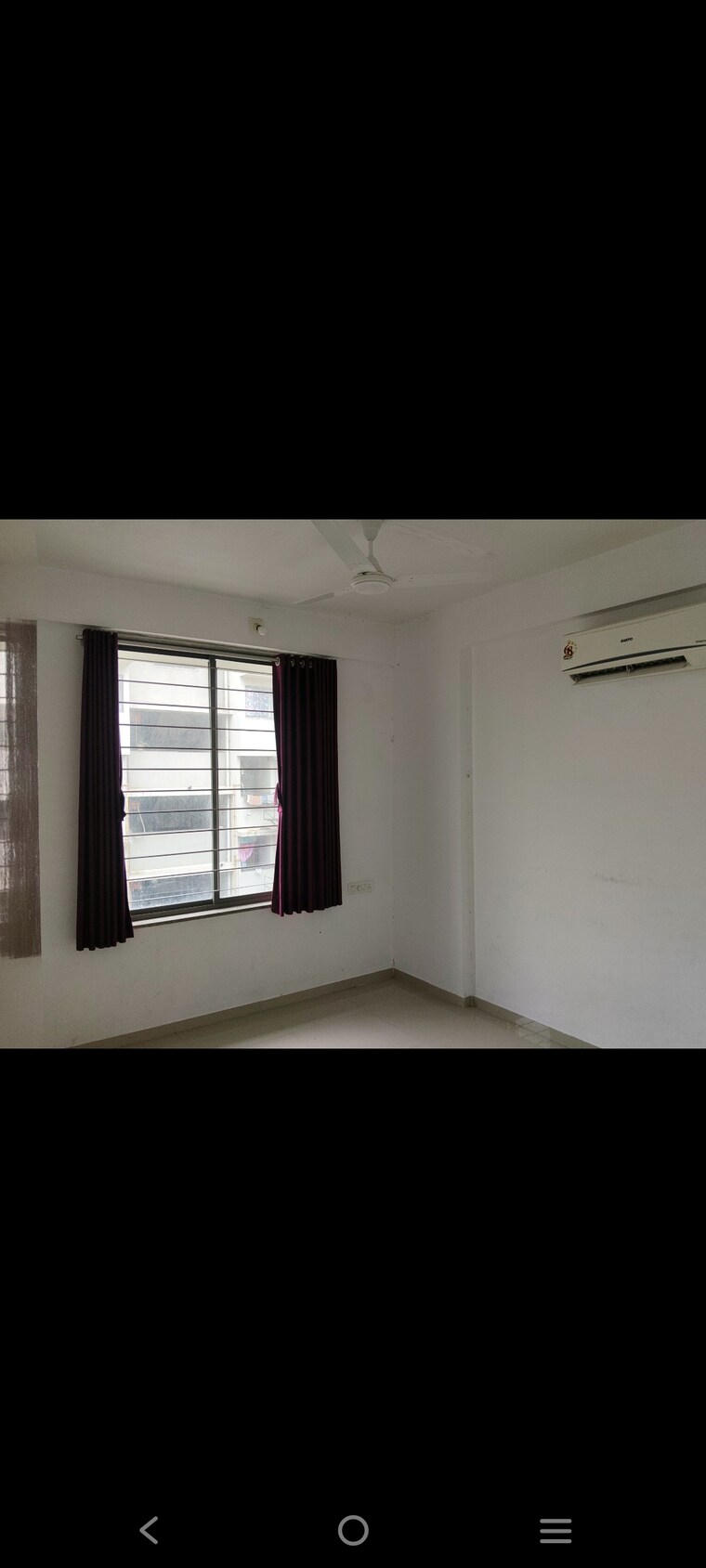 Room, sangani-shaligram-lakeview 3 Bedroom 2800 Sq.Ft. Penthouse In Near Vaishno Devi Circle On Sg Highway Ahmedabad 9666300