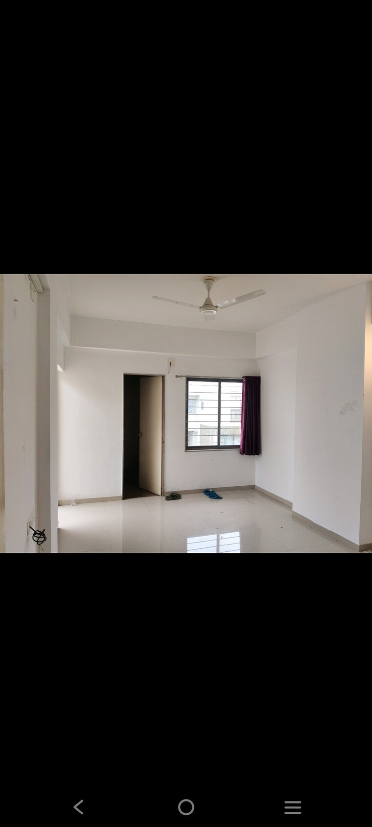 Room, sangani-shaligram-lakeview 3 Bedroom 2800 Sq.Ft. Penthouse In Near Vaishno Devi Circle On Sg Highway Ahmedabad 9666300