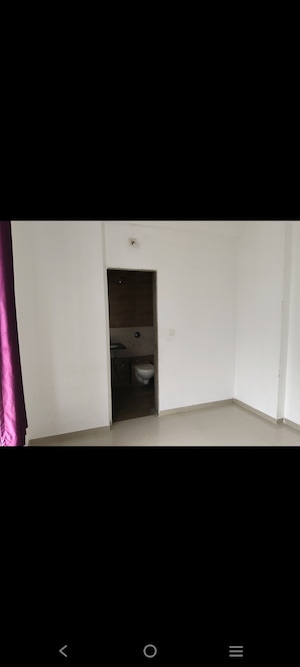 Room in 3 BHK Penthouse at Sangani Shaligram Lakeview, Near Vaishno Devi Circle On Sg Highway – for Rent