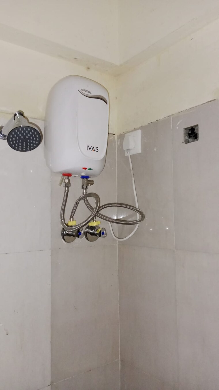 Bathroom, ram-pushpanjali-residency 2 Bedroom 690 Sq.Ft. Apartment In Owale Thane 9666315