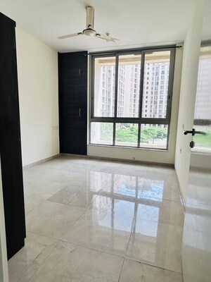 Room in 1 BHK Apartment at Om Sai Plaza, Ghodbunder Road – for Rent