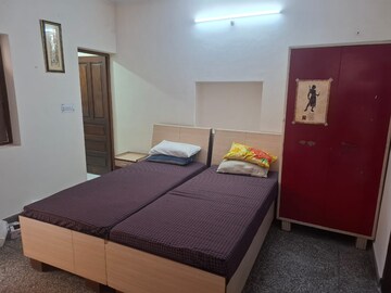 Bedroom in 3 BHK Villa at Sector 11 – for Rent