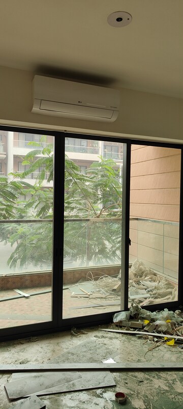 Room in 4 BHK Apartment at Adani Samsara Vilasa, Sector 63 – for Sale