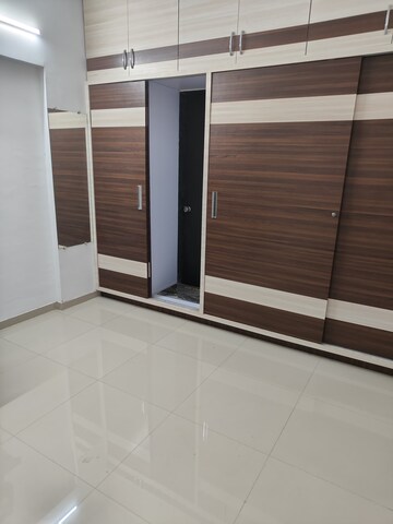 Room in 3 BHK Apartment at Punawale – for Rent