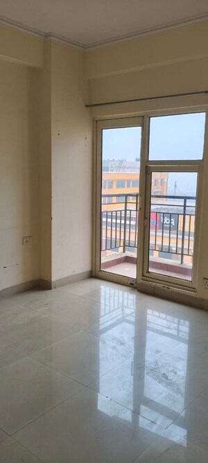 3 BHK Apartment For Rent in Gardenia Gateway, Sector 75