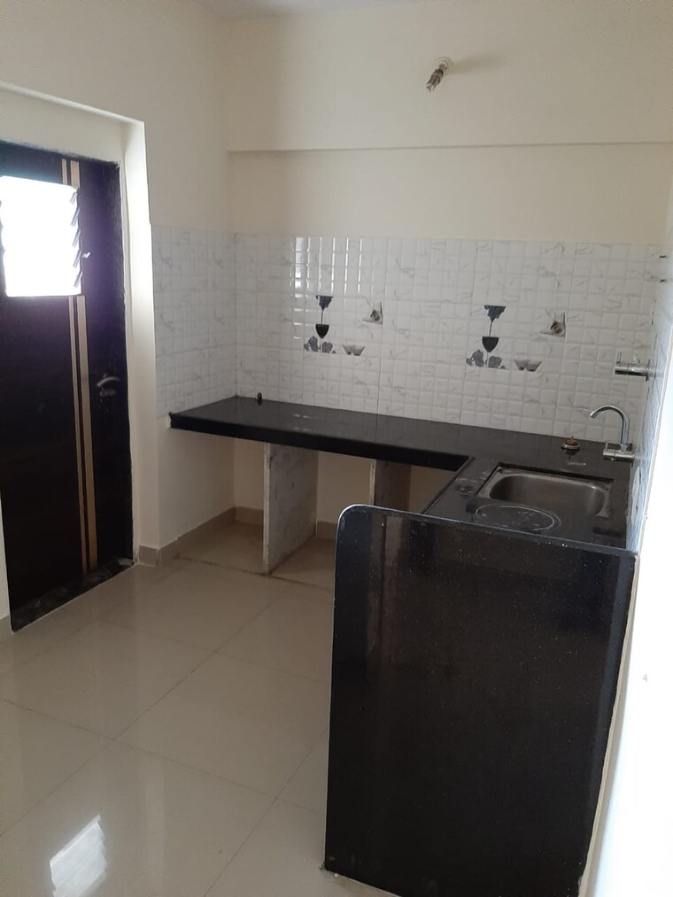 Kitchen, vijay-park 1 Bedroom 300 Sq.Ft. Apartment In Kasarvadavali Thane 9666392