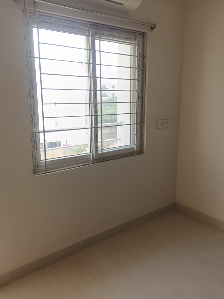 Room, manikonda 2 Bedroom 1100 Sq.Ft. Apartment In Manikonda Hyderabad 9666384