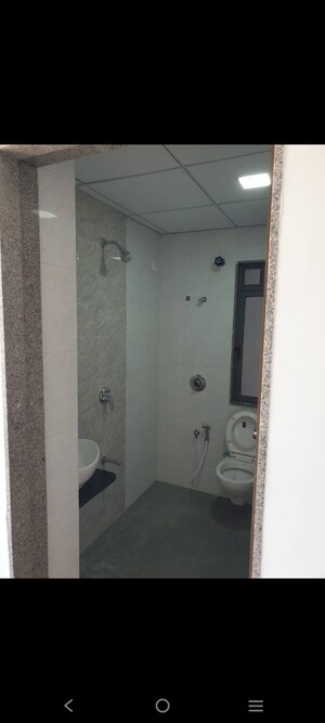 Bathroom in 3 BHK Apartment at 42 Parkview, Science City – for Rent