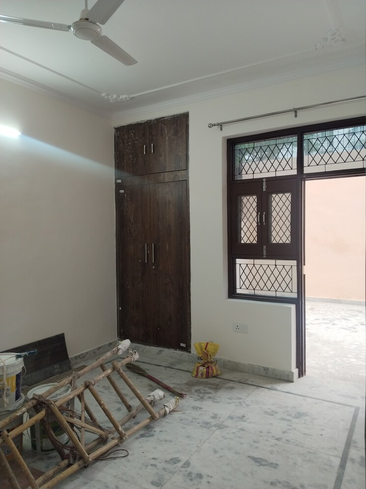 Room, espire-towers 3 Bedroom 2700 Sq.Ft. Builder Floor In Sector 37 Faridabad 9666408