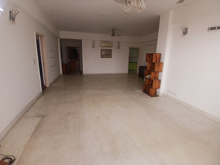 Room, dlf-trinity-towers 4 Bedroom 2343 Sq.Ft. Apartment In Dlf Phase V Gurgaon 9666402