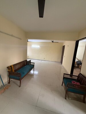 3 BHK Apartment For Rent in Satguru Apartments, Sector 52