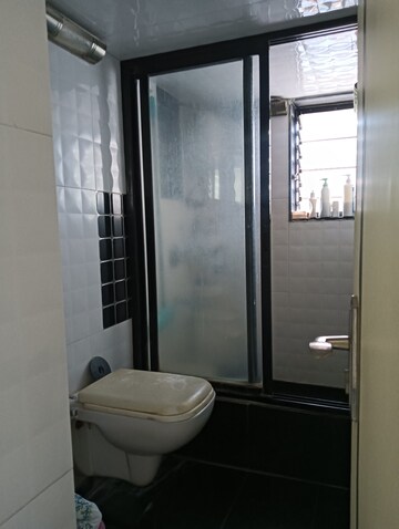 Bathroom in 2 BHK Apartment at Vijay Chambers, Girgaon – for Sale