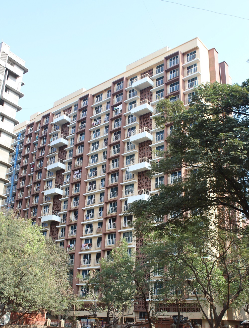 3 BHK + Servant Room Apartment For Rent in Veena Serenity