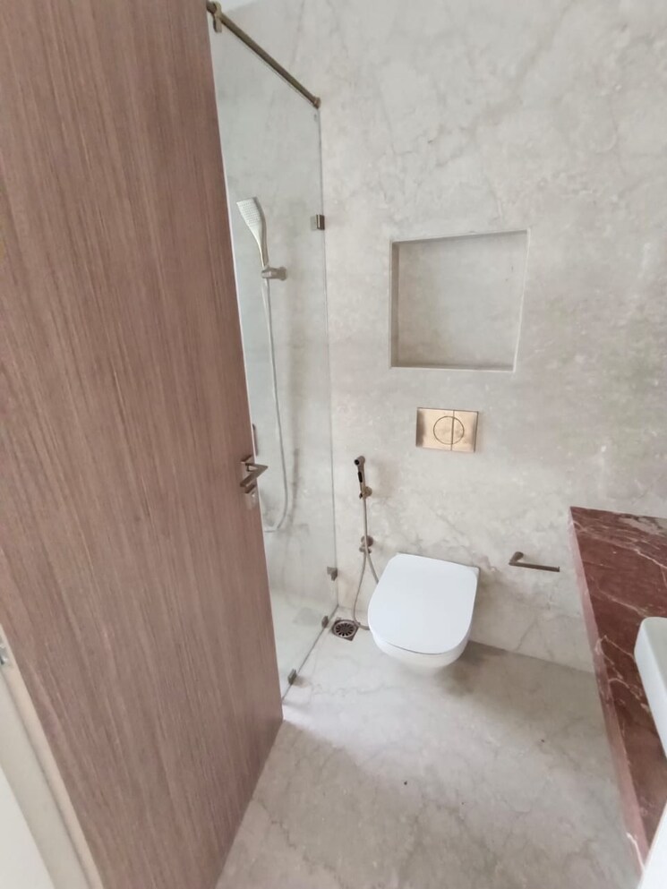 Bathroom, godrej-rks 2 Bedroom 535 Sq.Ft. Apartment In Chembur Mumbai 9666442