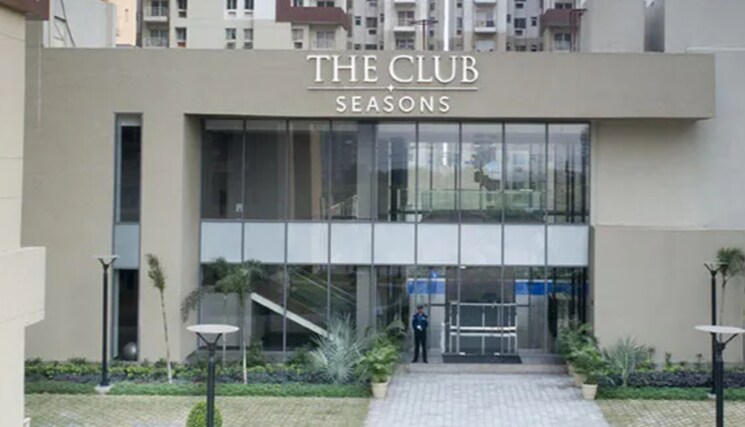 Exterior View, paras-seasons 3 Bedroom 1130 Sq.Ft. Apartment In Sector 168 Noida 9666440