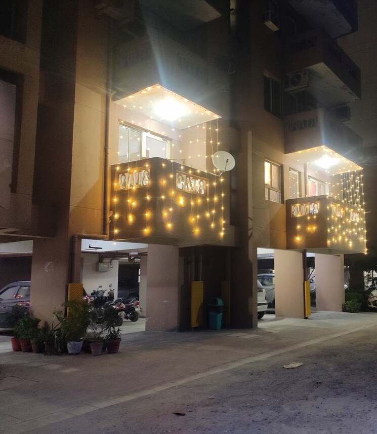  Parking, piedmont-taksila-heights 3.5 Bedroom 1838 Sq.Ft. Apartment In Sector 37c Gurgaon 9666470