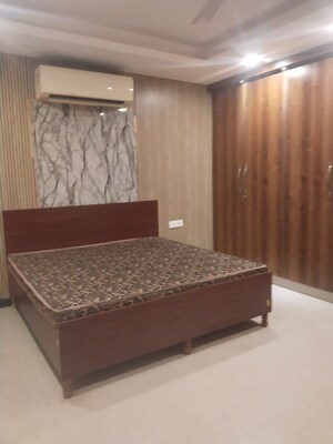 Bedroom in 4 BHK Apartment at Saket – for Rent