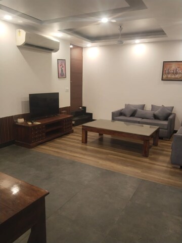 Living Room in 4 BHK Apartment at Saket – for Rent