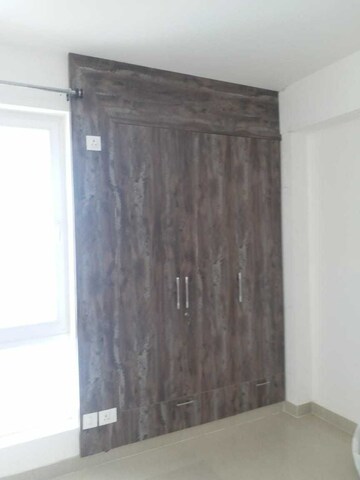 Furnished Amenities in 4 BHK Apartment at Piedmont Taksila Heights, Sector 37c – for Sale