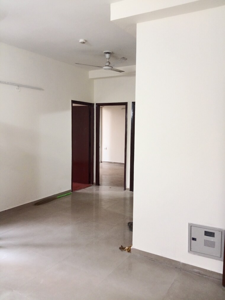 Room, mahagun-mywoods 2 Bedroom 935 Sq.Ft. Apartment In Sector 16c Greater Noida Greater Noida 9666527