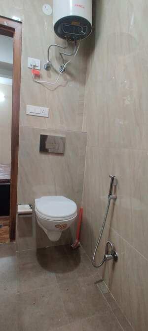 Bathroom in 6 BHK Independent House at Sector 133 – for Rent