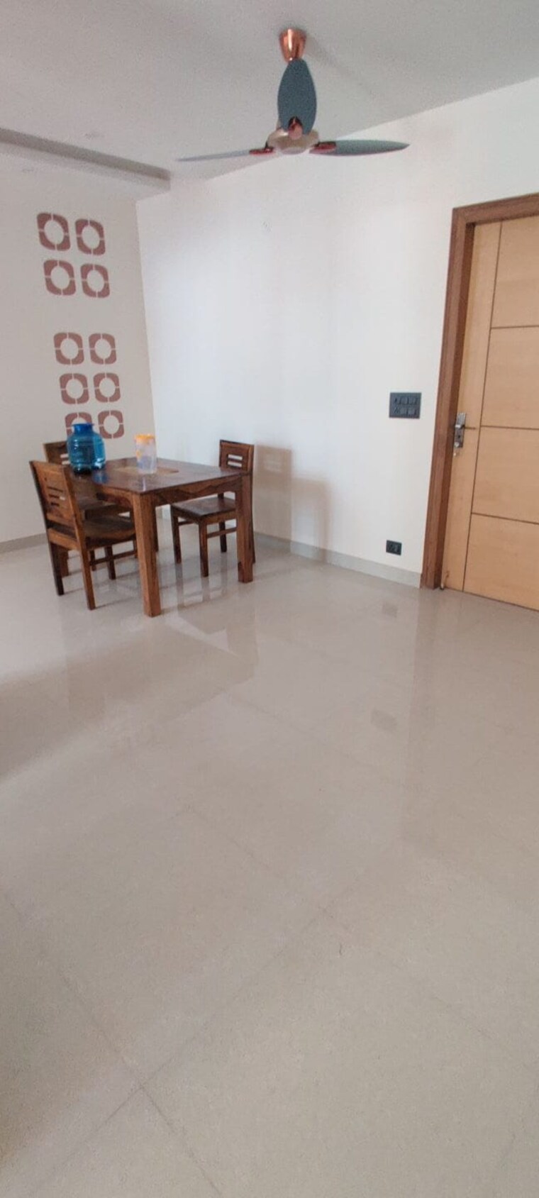 Room, sector 133 6 Bedroom 200 Sq.Mt. Independent House In Sector 133 Noida 9666541