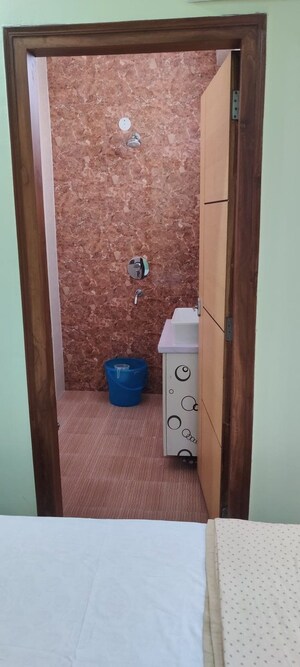 Furnished Amenities in 6 BHK Independent House at Sector 133 – for Rent