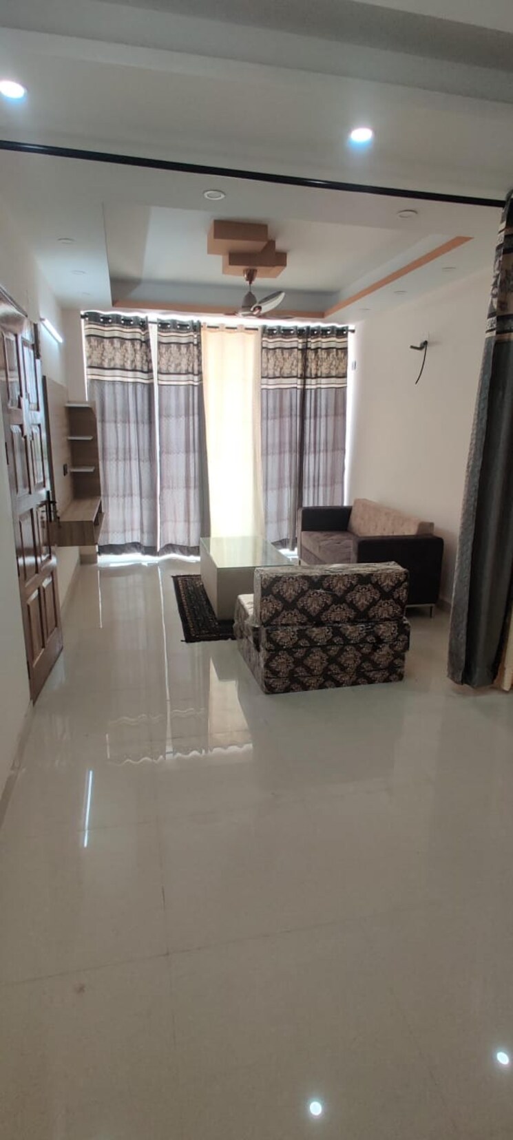 Living Room, sector 133 6 Bedroom 200 Sq.Mt. Independent House In Sector 133 Noida 9666541
