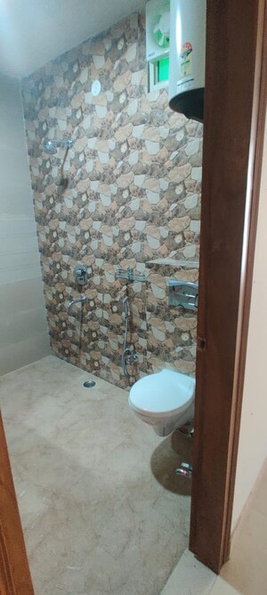 Bathroom in 6 BHK Independent House at Sector 133 – for Rent