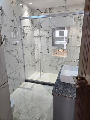 Bathroom in 5 BHK Apartment at East of Kailash Block-B RWA, East Of Kailash – for Rent
