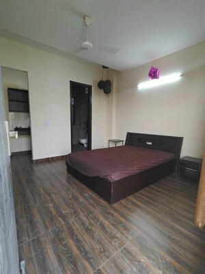 Bedroom in 1 RK Builder Floor at Ansal Sushant Floors, Sushant Lok ii – for Rent